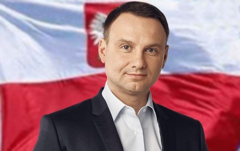 Lengyel sajtó: a második forduló előtt éles politikai és médiaharcok várhatók
