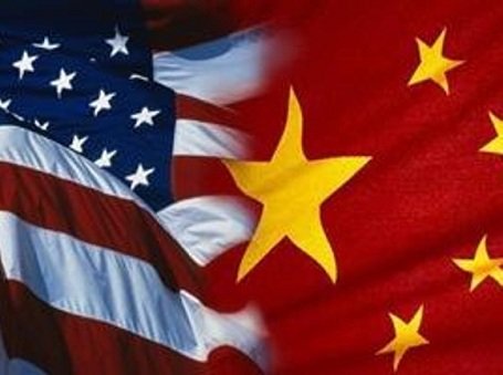 Peking hidegháborús mentalitással vádolja Amerikát