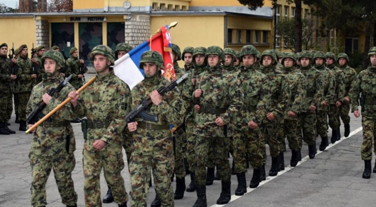 Szerbia csapatokat akar bevetni Koszóvóban