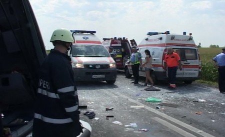 Súlyos közlekedési baleset Arad megyében – hét halott