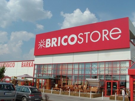 Magyar kézbe kerülhet a BricoStore-lánc