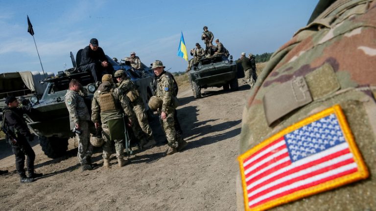 Engedélyezték az amerikai csapatok ukrajnai bevetését