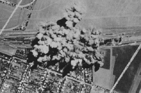 71 évvel ezelőtt bombázták le az amerikaiak a hatvani vasútállomást