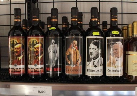 Hitler-címkés bort árultak egy olaszországi üzletben