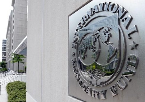 Kormány elé kerül az IMF-hitel előtörlesztése