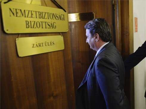 Kovács Bélát zárt ülésen hallgatja meg  a nemzetbiztonsági bizottság