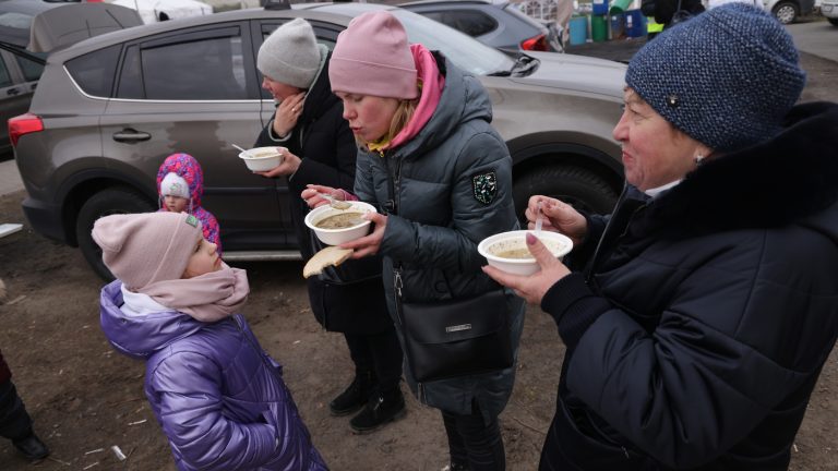 Jövőre a lengyeleknél az ukrán menekülteknek fizetniük kell lakhatásukat és élelmezésüket