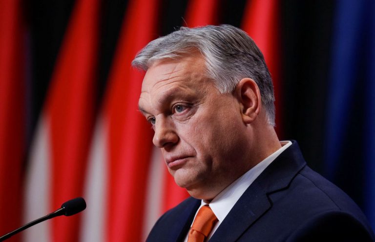 Orbán Budapestre hívja Putyint és Zelenszkijt