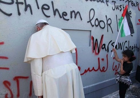 Vatikán- A pápa közös békeimára várja a palesztin és izraeli vezetőket