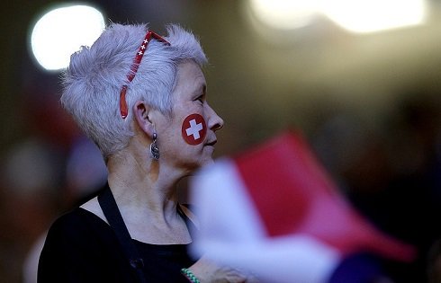 Népszavazás a minden svájci állampolgárnak járó alapjövedelemről