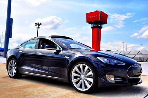 Betört a kínai piacra a Tesla Motors autógyár
