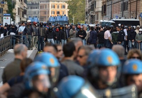 ITALY-ECONOMY-PROTEST